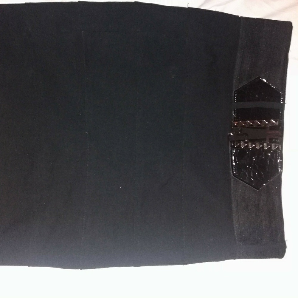 Black sexy skirt with belt